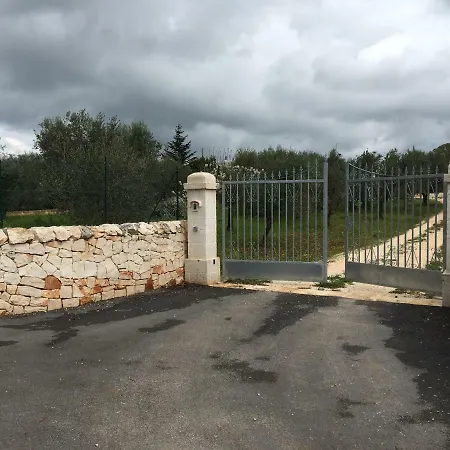 Villetta Privata Con Piscina E Giardino *